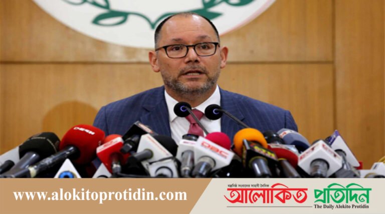 যুক্তরাষ্ট্র গণতান্ত্রিক প্রক্রিয়ার পক্ষে: পিটার হাস