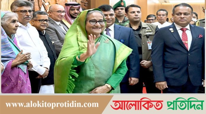 সৌদি আরবের উদ্দেশ্যে ঢাকা ছাড়লেন প্রধানমন্ত্রী