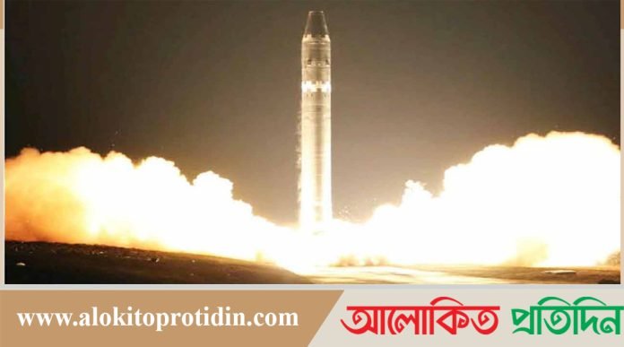 আবারও আন্তঃমহাদেশীয় ক্ষেপণাস্ত্র ছুড়লেন কিম