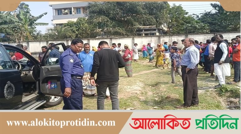মানিকগঞ্জের সাটুরিয়ায় এক নারীর গলা কাটা লাশ উদ্ধার