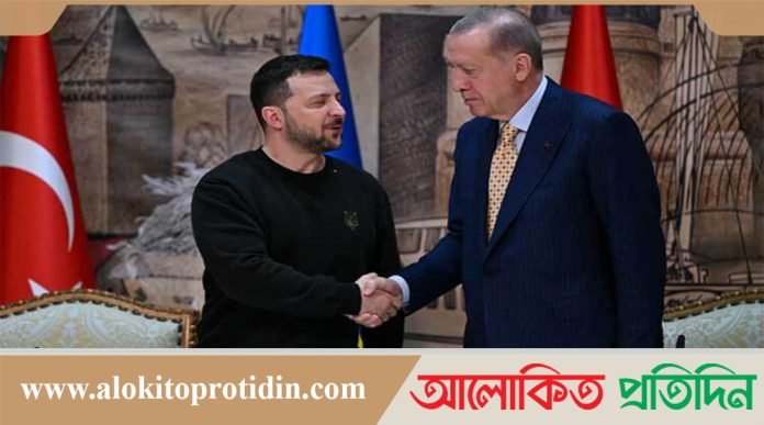 ইস্তাম্বুলে এরদোয়ান-জেলেনস্কির বৈঠকে যুদ্ধ বন্ধে আলোচনার প্রস্তাব