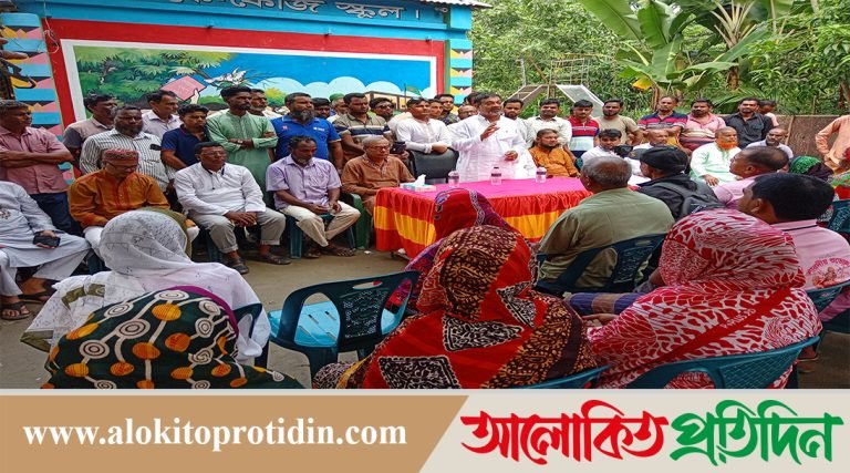সারিয়াকান্দিতে পুজা মন্ডপ পরিদর্শন ও অর্থ বিতরণ করলেন,জেলা বিএনপি নেতা জাকির 