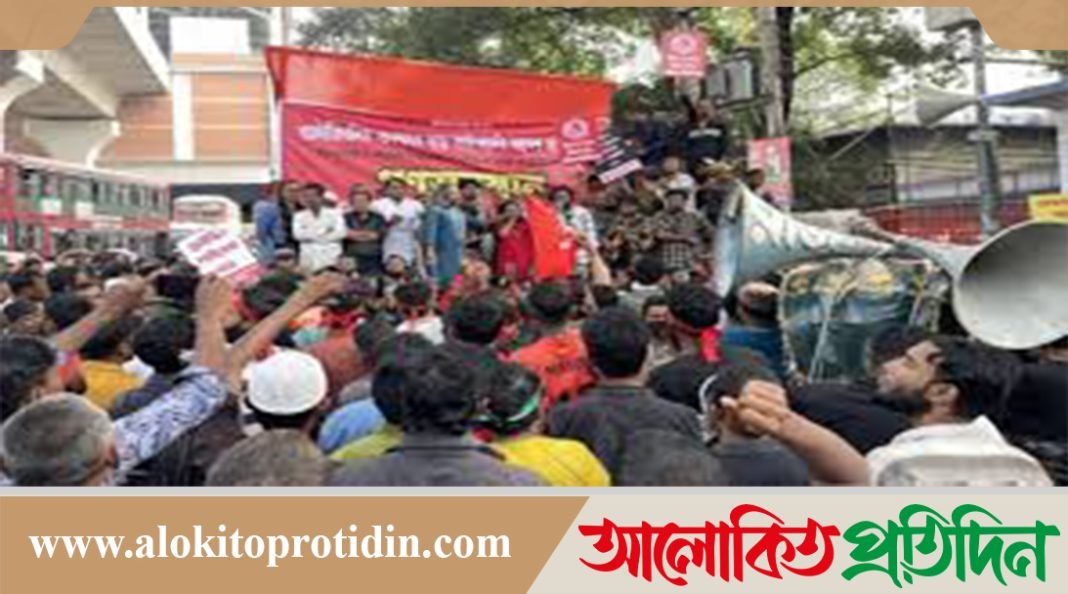 প্রেস ক্লাবে হাজারো ব্যাটারিচালিত রিকশাচালক,ভোগান্তিতে যাত্রীরা