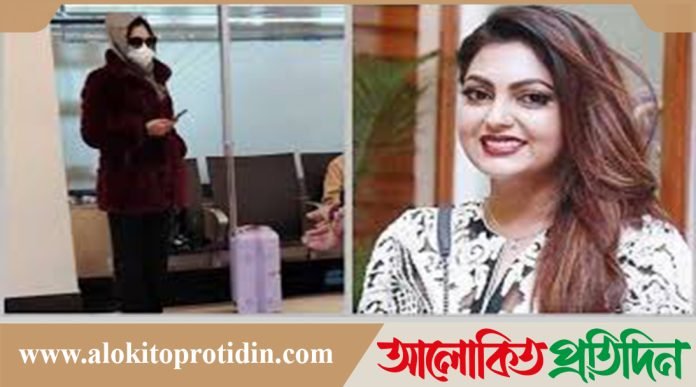 লন্ডনে যাওয়ার পথে বিমানবন্দরে নিপুণকে আটকে দিলো ইমিগ্রেশন পুলিশ