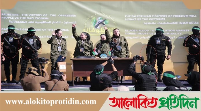 হামাস যোদ্ধাদের হাতে আধুনিক ইসরায়েলি তাভর রাইফেল