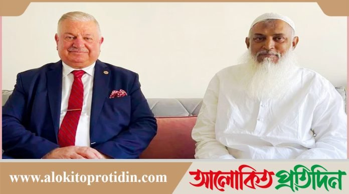 সাবেক মন্ত্রী কায়কোবাদের সঙ্গে তুরস্কের এমপির সাক্ষাৎ