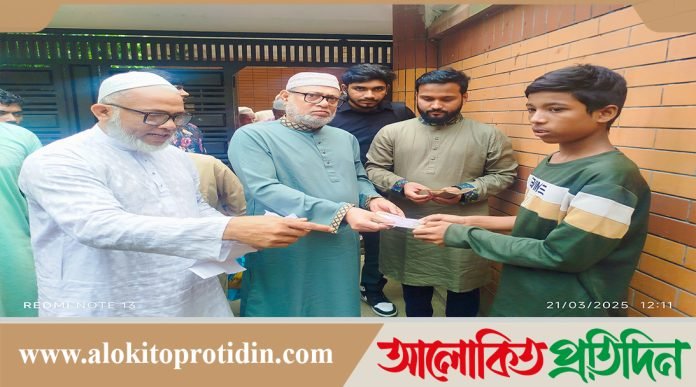 মুরাদনগরে ফিরোজ খাঁন ওয়েলফেয়ার ট্রাস্টের আর্থিক সহায়তা প্রদান