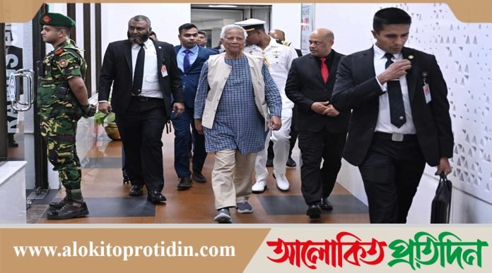  দেশে ফিরেছেন প্রধান উপদেষ্টা