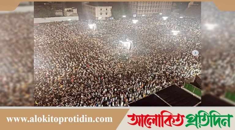 ওয়াকফ সংশোধনী আইন নিয়ে উত্তাল ভারতের মুসলিম সমাজ 