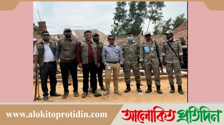 বনবিভাগের অভিযানে অবৈধ স্থাপনা উচ্ছেদ,৩ একর বনভূমি উদ্ধার 