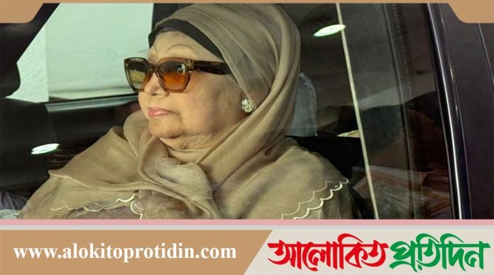 চিকিৎসা শেষে দেশে ফিরলেন খালেদা জিয়া