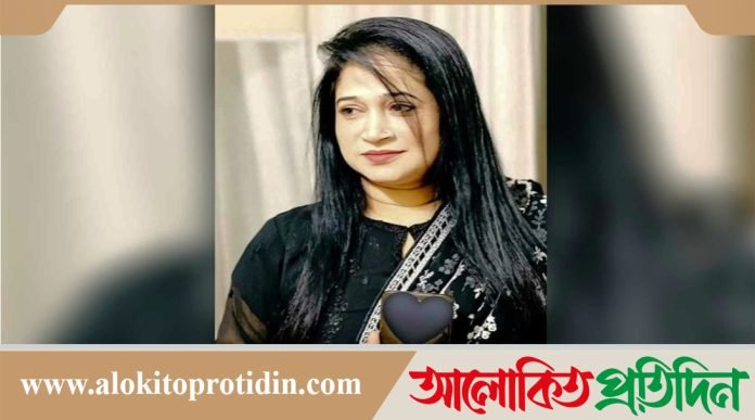 টাঙ্গাইলে ইয়াবাসহ সাবেক যুবলীগ নেতার স্ত্রী ও ২ সহযোগী গ্রেপ্তার